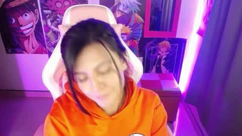 pink_yuii online show from 22, 1, 2025