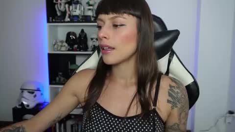 Emily online show from 3, 2, 2026