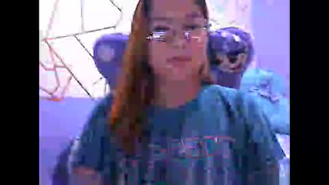 pinkish heart is here online show from 8, 10, 2025