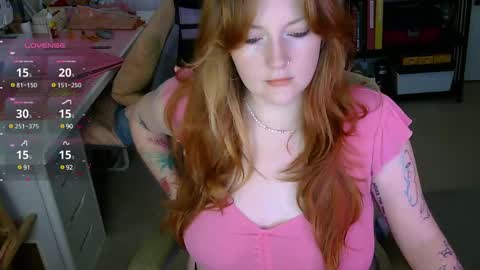 Snapshot of pinkmatter666 chatting on 10, 3, 2025 Porcelina online show from 10, 3, 2025