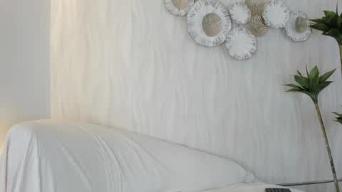 pinkmoon30 online show from 11, 2, 2026