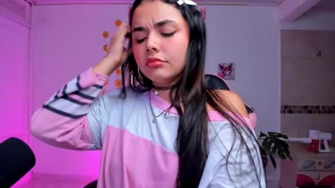 Sarah .. online show from 23, 10, 2025