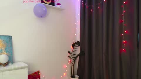 Perlita online show from 15, 1, 2025