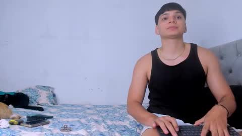 Snapshot of pinksmile_1 chatting on 30, 9, 2025 pinksmile_1 online show from 30, 9, 2025