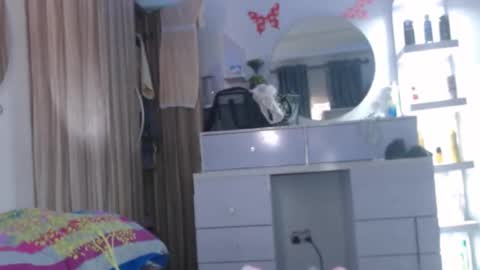 pinkxjuicy online show from 9, 10, 2025