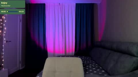 Snapshot of pinkypaws chatting on 5, 3, 2025 miko online show from 5, 3, 2025