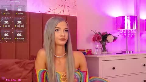 Pinky online show from 19, 9, 2025
