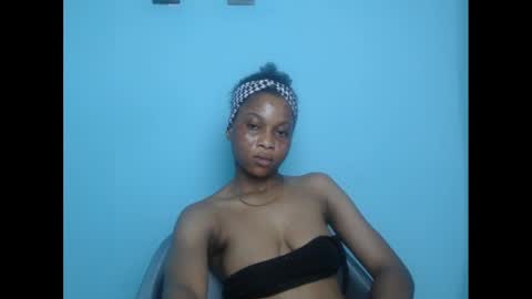 pinkyxxpussy online show from 15, 1, 2025