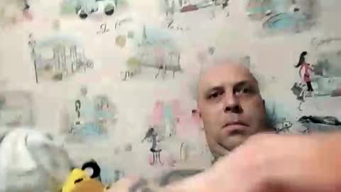 Maxwhite online show from 10, 11, 2025