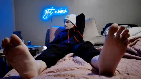 Snapshot of pippylongdickin chatting on 14, 12, 2025 pippylongdickin online show from 14, 12, 2025