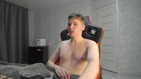 Snapshot of pirremeow chatting on 25, 2, 2025 Pierre online show from 25, 2, 2025