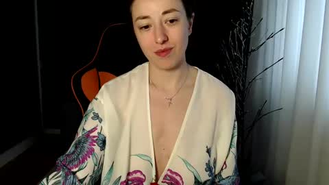 piscesgirl06 online show from 28, 2, 2025