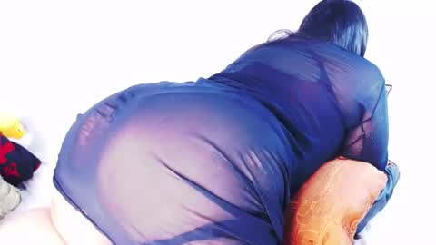 Piscies Ass online show from 18, 12, 2025