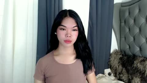 Snapshot of pitchy_pitch chatting on 23, 2, 2025 The Girl Named Eyve online show from 23, 2, 2025