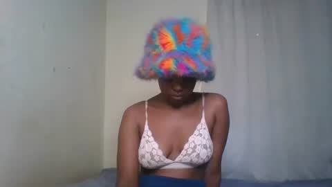 Snapshot of pixie_roman chatting on 3, 1, 2025 Majesty online show from 3, 1, 2025