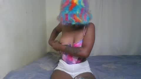 Snapshot of pixie_roman chatting on 7, 1, 2025 Majesty online show from 7, 1, 2025