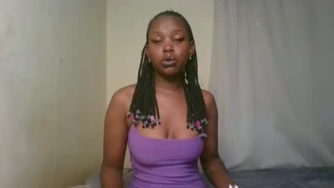 Snapshot of pixie_roman chatting on 20, 1, 2025 Majesty online show from 20, 1, 2025