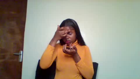 Snapshot of pixie_roman chatting on 20, 2, 2026 Majesty online show from 20, 2, 2026