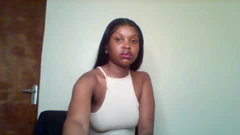 Snapshot of pixie_roman chatting on 22, 2, 2026 Majesty online show from 22, 2, 2026