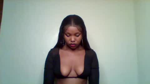 Snapshot of pixie_roman chatting on 17, 3, 2026 Majesty online show from 17, 3, 2026