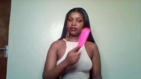 Snapshot of pixie_roman chatting on 19, 3, 2026 Majesty online show from 19, 3, 2026