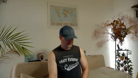 Snapshot of planet_two chatting on 12, 4, 2026 planet_two online show from 12, 4, 2026