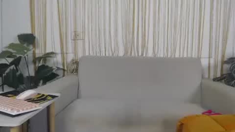 plasticgirll online show from 2, 2, 2026