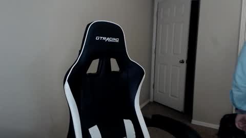 Player online show from 1, 2, 2026