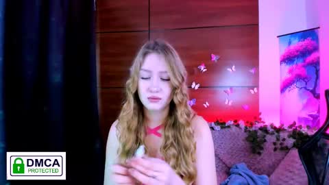 Sophie online show from 26, 12, 2024