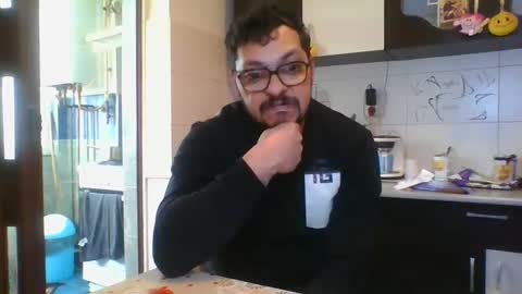 Snapshot of pleas3s_sweet chatting on 8, 2, 2025 pleas3s_sweet online show from 8, 2, 2025