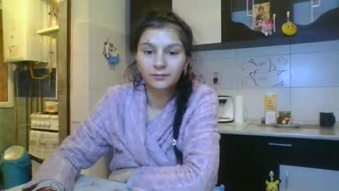 Snapshot of pleas3s_sweet chatting on 17, 2, 2025 pleas3s_sweet online show from 17, 2, 2025