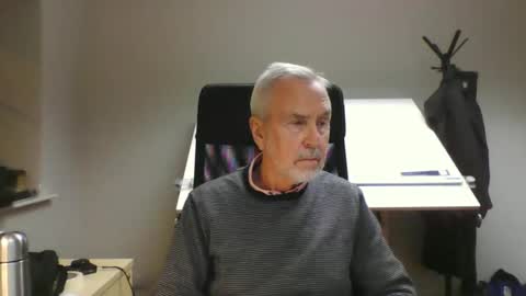 Snapshot of pleasedominateme chatting on 12, 12, 2024 Pleasedominateme online show from 12, 12, 2024