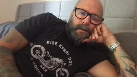 Snapshot of pleasesitonmycock chatting on 16, 10, 2025 PleaseSitOnMyCock online show from 16, 10, 2025