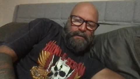 Snapshot of pleasesitonmycock chatting on 21, 10, 2025 PleaseSitOnMyCock online show from 21, 10, 2025