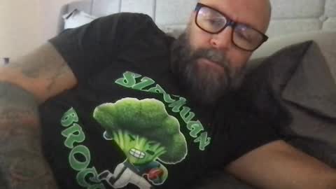 Snapshot of pleasesitonmycock chatting on 17, 11, 2025 PleaseSitOnMyCock online show from 17, 11, 2025