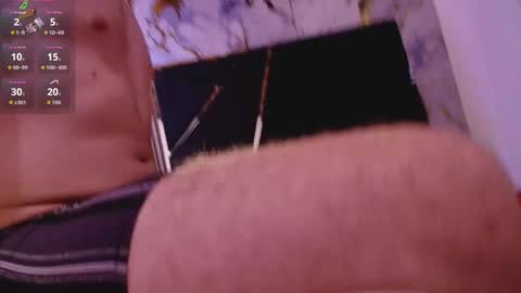 Snapshot of pleasure_vibes023 chatting on 30, 10, 2025 JUAN AND JULI online show from 30, 10, 2025