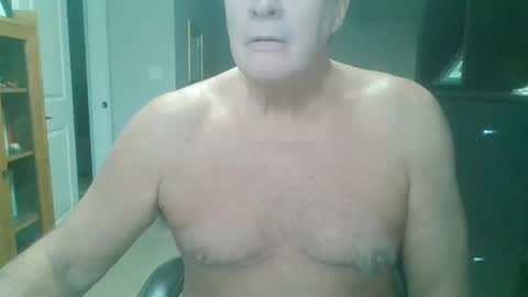 Snapshot of pleeeezeher chatting on 29, 12, 2024 pleeeezeher online show from 29, 12, 2024