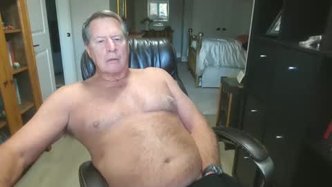 Snapshot of pleeeezeher chatting on 26, 10, 2025 pleeeezeher online show from 26, 10, 2025