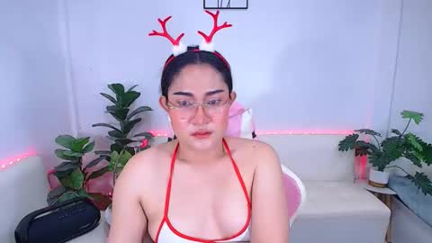 Ploysai online show from 30, 10, 2025