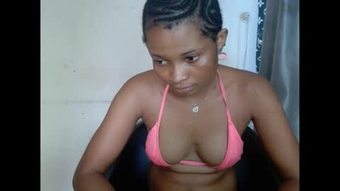 plumnjuicyx online show from 12, 2, 2025