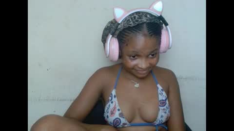 plumnjuicyx online show from 1, 3, 2025