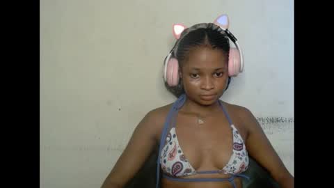 plumnjuicyx online show from 3, 3, 2025