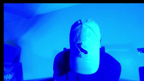 StraightPlush online show from 26, 2, 2026