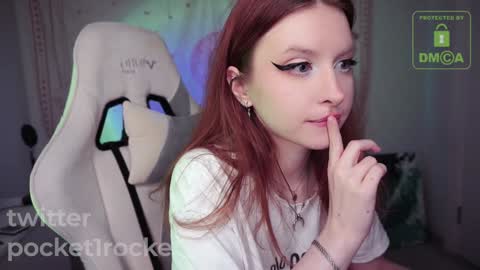 Snapshot of pocketrocket_ chatting on 1, 2, 2025 pocketrocket_ online show from 1, 2, 2025