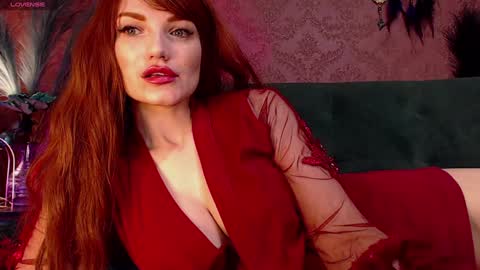 Poison Eva  online show from 14, 1, 2025