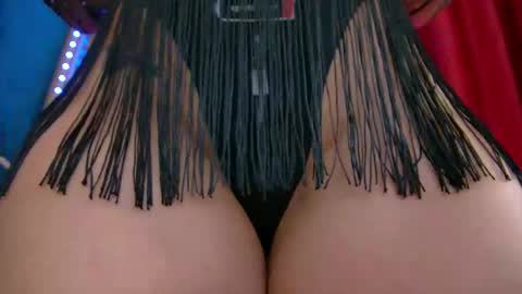 poison_milf_ online show from 27, 2, 2026