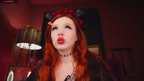 next streams mon wed sat sun 5am-1pm utc online show from 18, 11, 2025