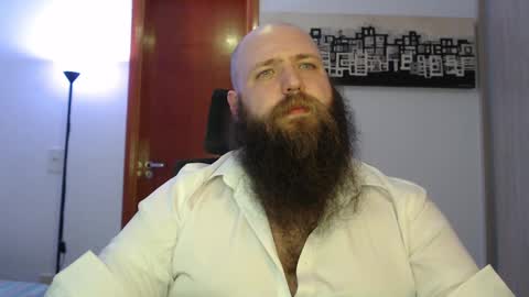Bear online show from 3, 3, 2025
