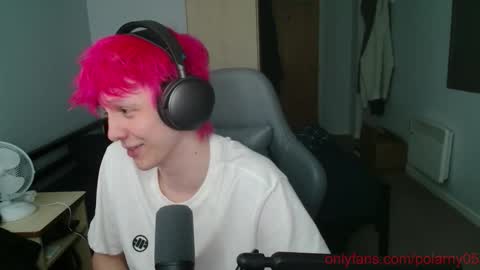 Snapshot of polarny05 chatting on 10, 10, 2025 Polarny online show from 10, 10, 2025