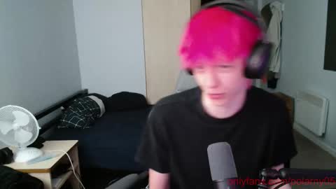 Snapshot of polarny05 chatting on 26, 10, 2025 Polarny online show from 26, 10, 2025